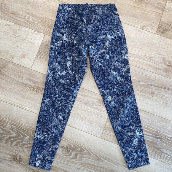 The Limited Paisley Exact Stretch Pants 4 - Picture 5 of 5